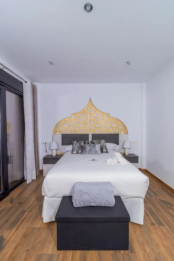 Hotel Reina Aixa Cogollos de Guadix 2*,